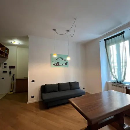 R&m Satrico Apartament