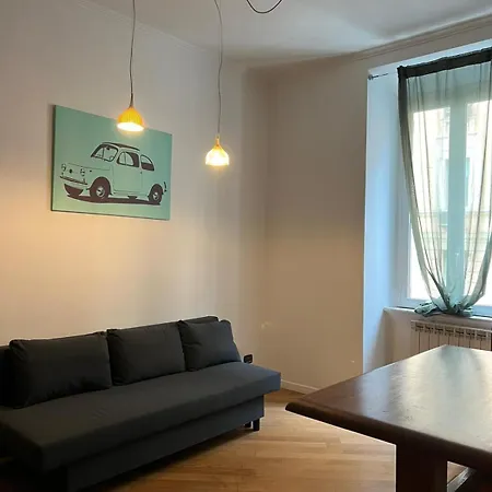 R&m Satrico Apartament